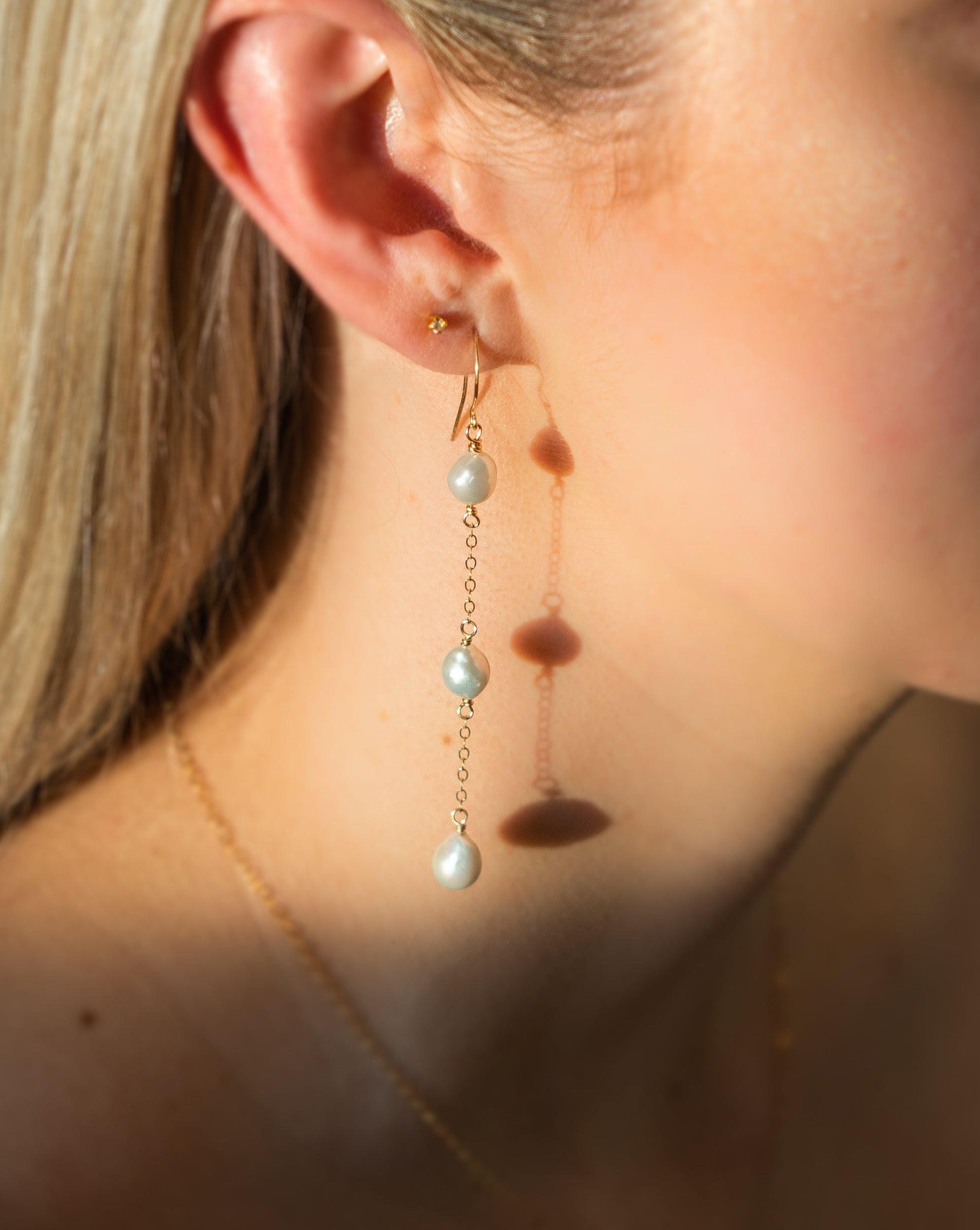 Warren james pearl store drop earrings